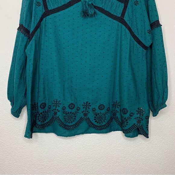 Zara Emerald Green Embroidered Eyelet Tassel Long Sleeves Peasant Top - Picture 6 of 13